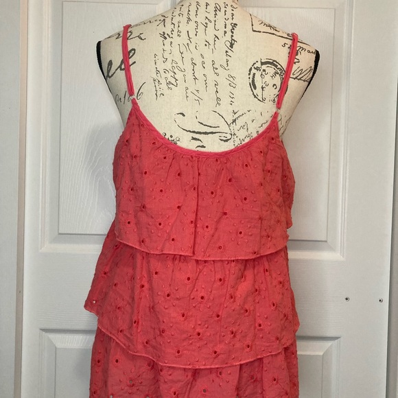 Lsenboye Eyelet Zipper Front Flowy Tank Top - Picture 9 of 13